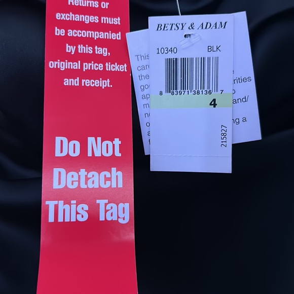 Besty and Adam dress - Picture 3 of 3